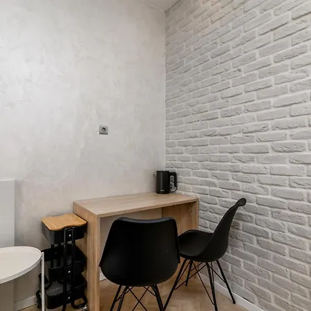 With Wifi - 21407 * Pula