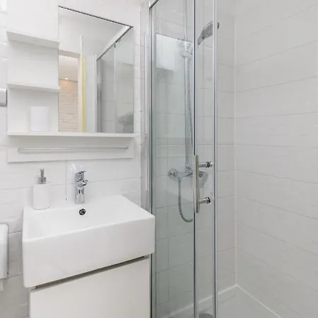 With Wifi - 21407 Pula